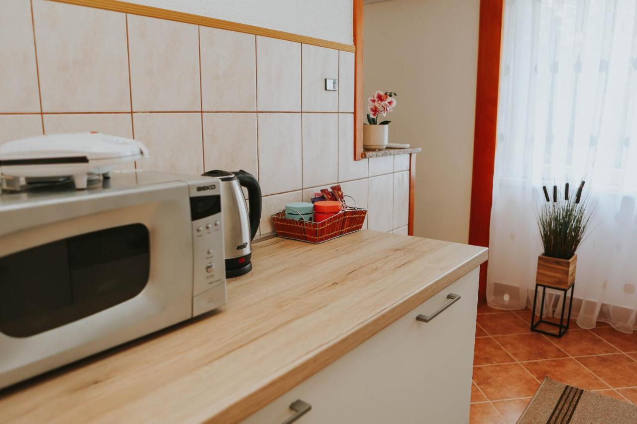 I&T Apartman Gospić Exteriör bild
