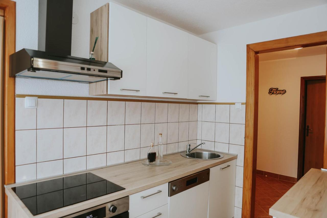 I&T Apartman Gospić Exteriör bild