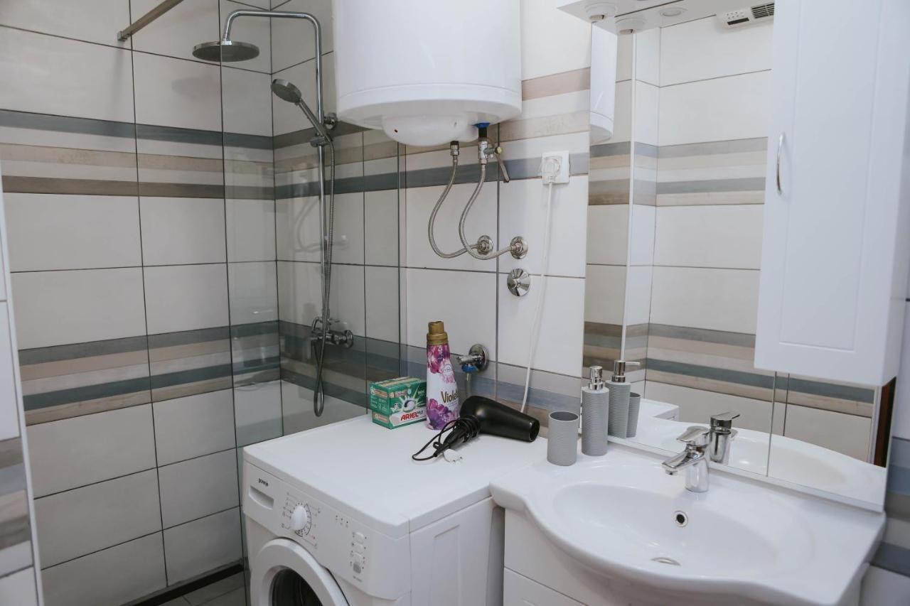 I&T Apartman Gospić Exteriör bild