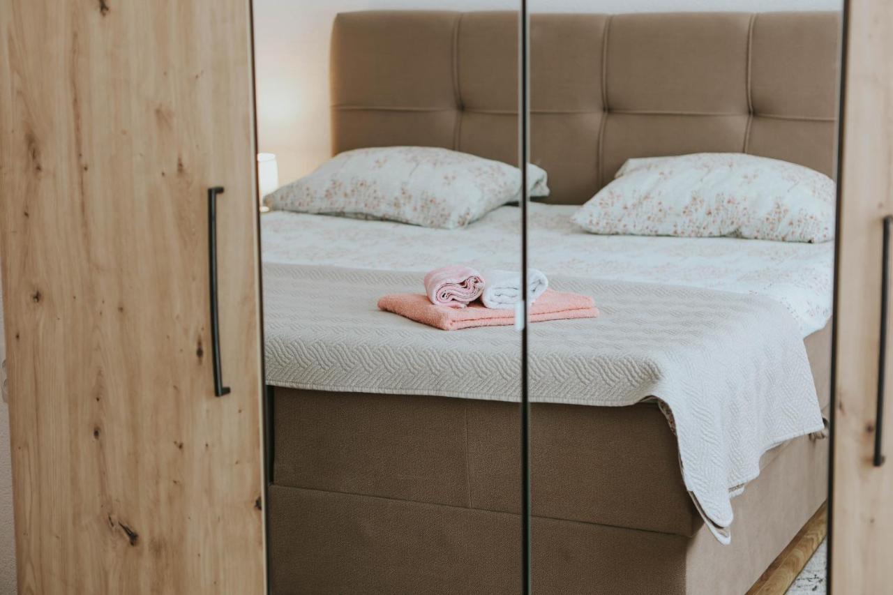 I&T Apartman Gospić Exteriör bild