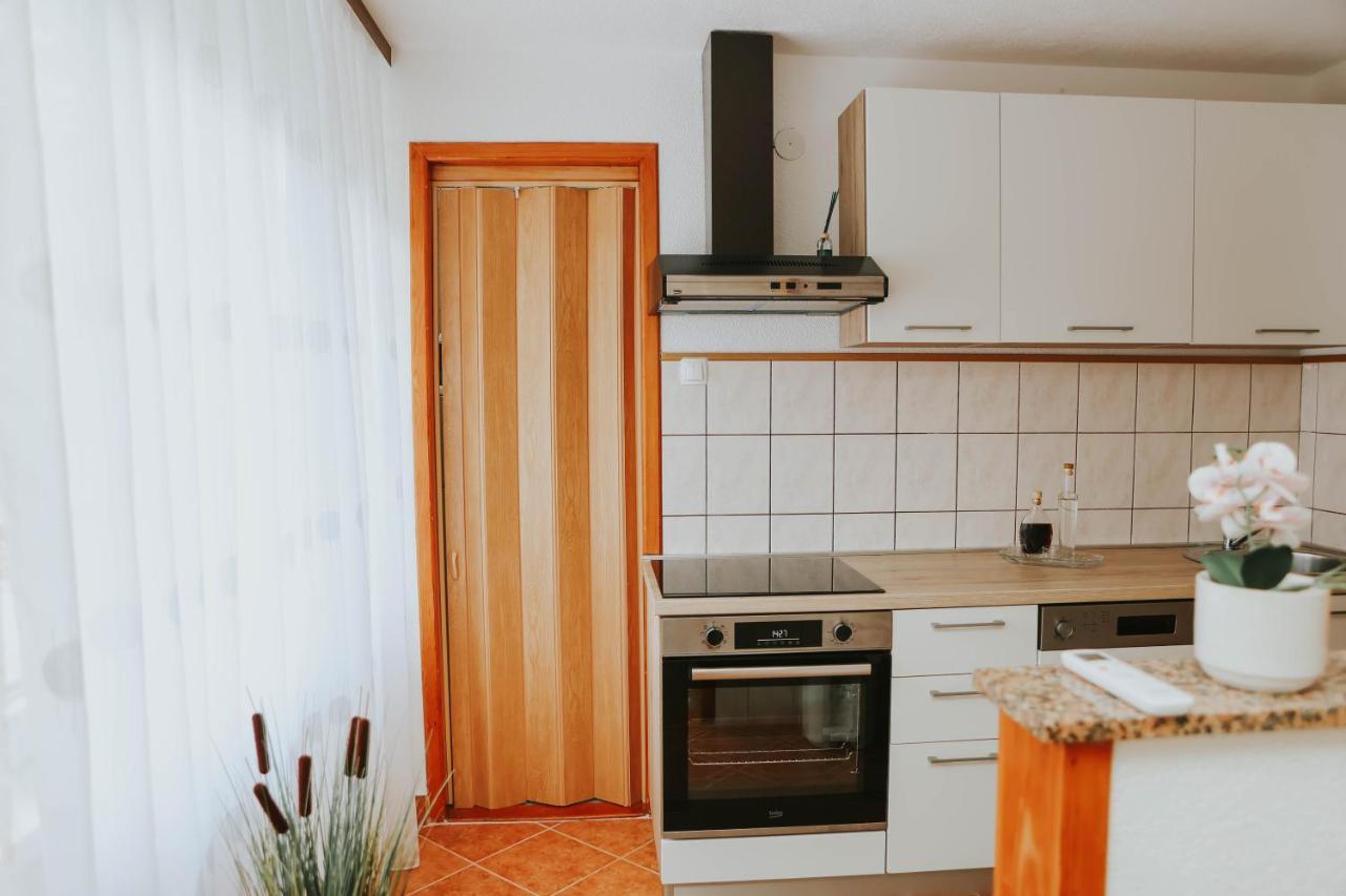 I&T Apartman Gospić Exteriör bild